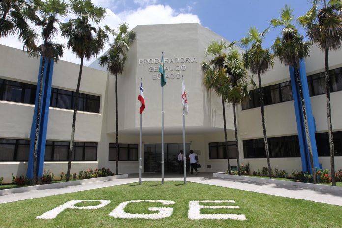 Estado da Bahia aciona STF para que União adquira medicamentos que fazem parte do “Kit Intubação”