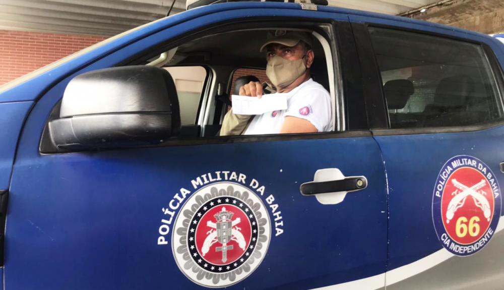 Profissionais da segurança pública recebem a 1ª dose da vacina contra a Covid