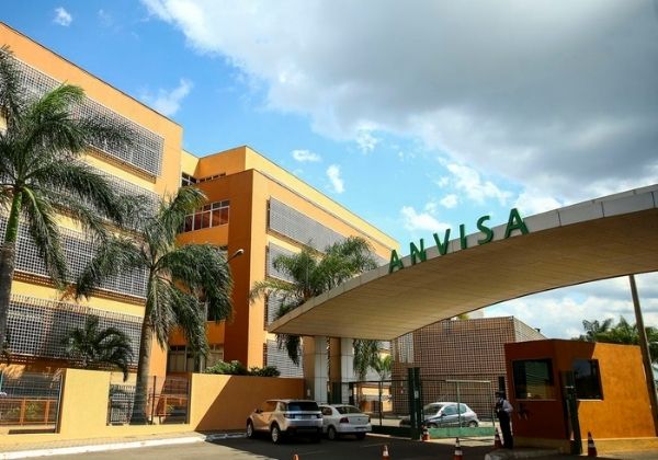 Fábricas da Sputink V na Rússia serão inspecionadas pela Anvisa na próxima semana