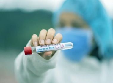 Bahia tem queda de 27,5% em mortes por Covid-19 e leve alta em casos ativos