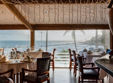 Governo da Bahia avalia flexibilização para reabertura de bares e restaurantes no estado