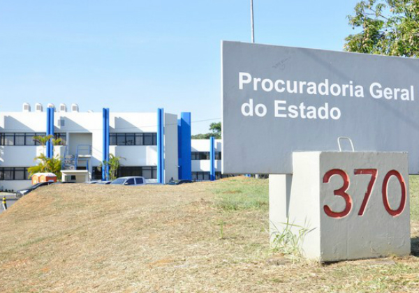 PGE-BA diz que elabora justificativas para responder ao STF sobre toque de recolher