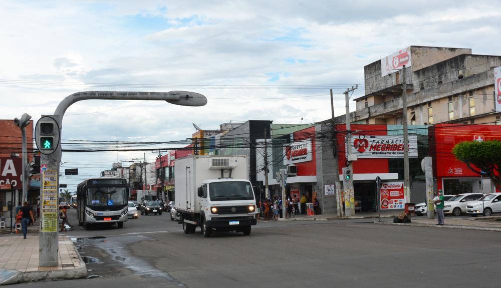 Prefeitura de Feira autoriza abertura de bares e restaurantes