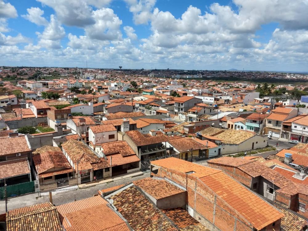 Trabalho inédito do governo busca o controle de cheias na cidade