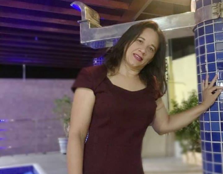 Amor de mãe faz mulher deixar o trabalho e dedicar todo seu tempo para cuidar de filho