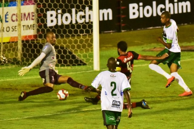 Após empate, Fluminense de Feira é rebaixado e Vitória deixa o Campeonato Baiano