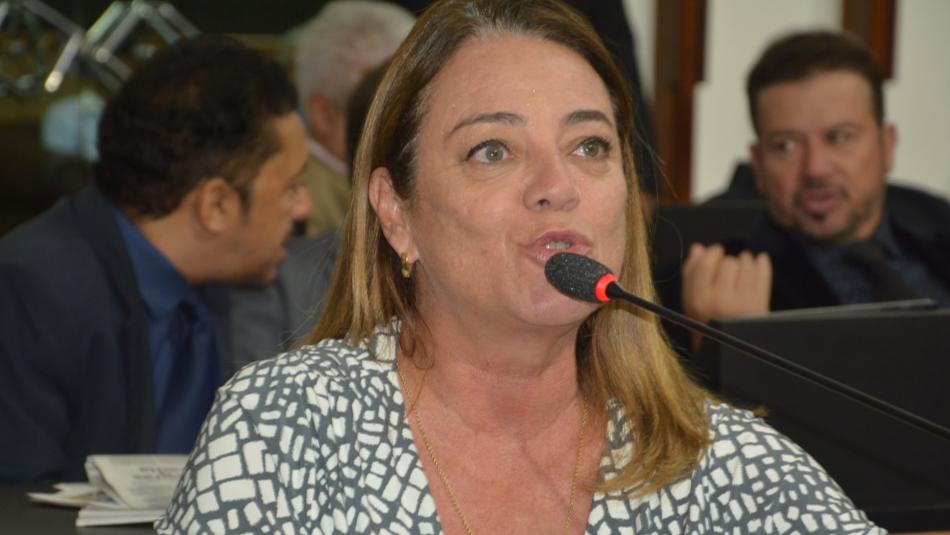 Deputada quer implantação de programa para dar voz as comunidades cachoeiranas