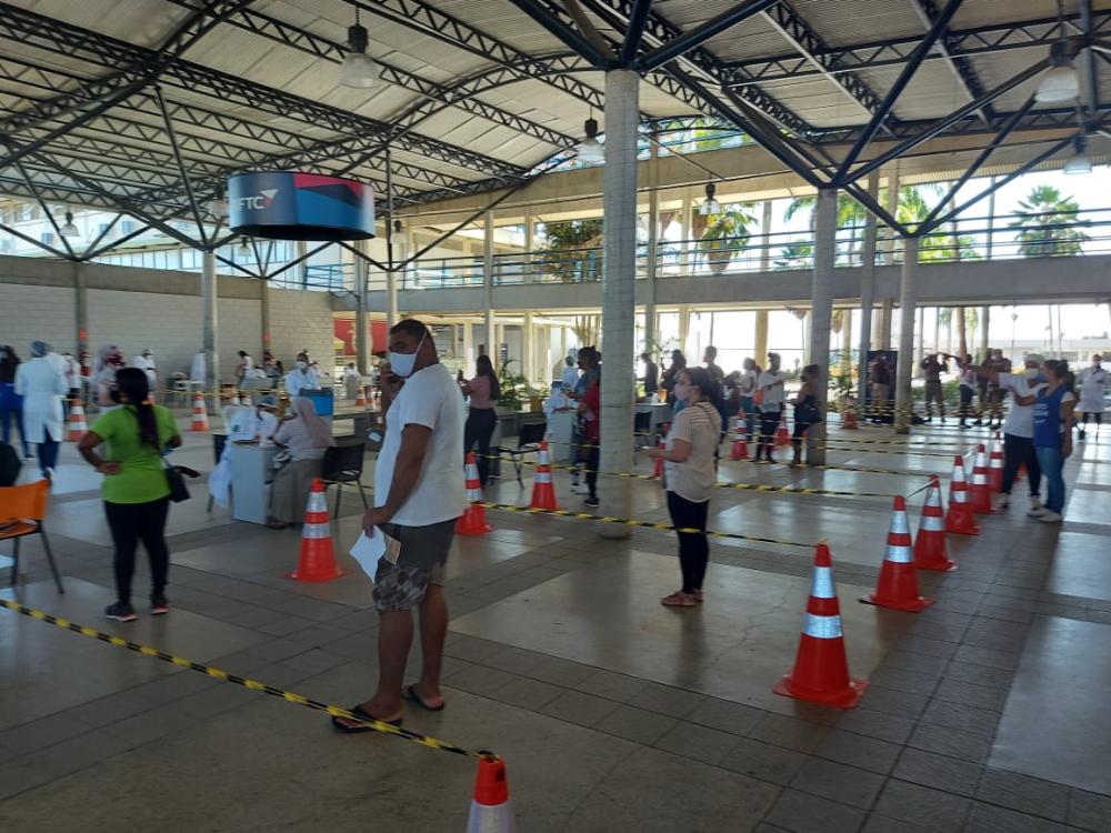 Covid: pessoas com senha tem prioridade na vacinação nesta quinta-feira (27) na UniFTC
