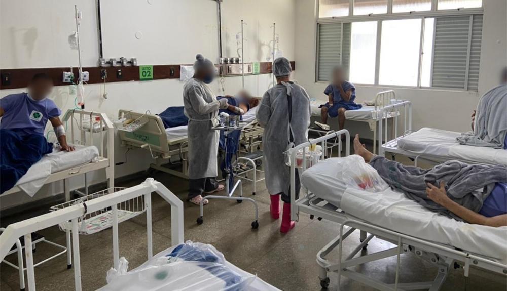 Ao completar um ano, Hospital de Campanha inicia a implantação de mais cinco leitos de UTI