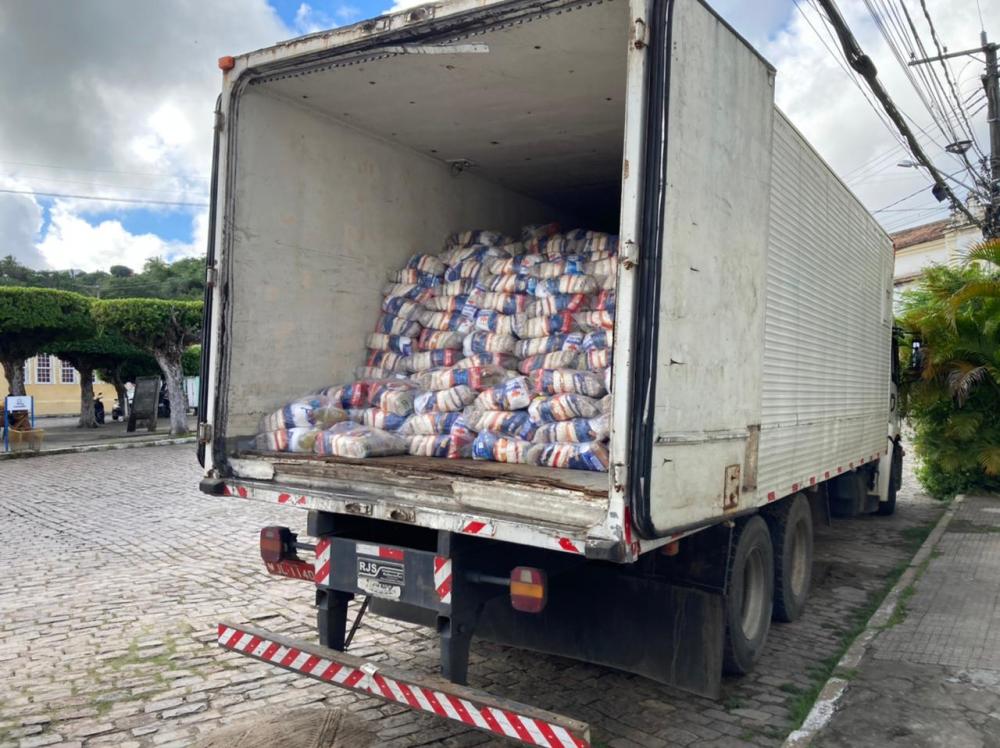 Cachoeira: estudantes serão beneficiados com distribuição de kits alimentação