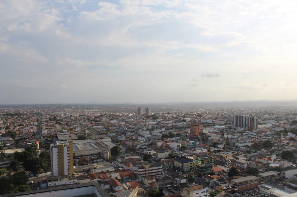 Covid-19: Feira de Santana tem 25,8% da população vacinada com a 1ª dose