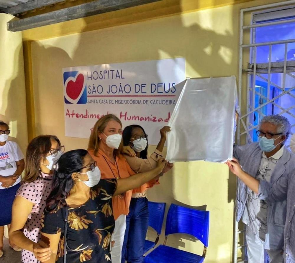 Cachoeira: deputada celebra entrega dos 10 leitos de UTI no hospital da Santa Casa