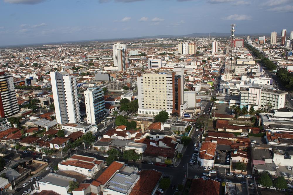 Covid-19: Mais 319 casos são confirmados nesta segunda-feira (14)