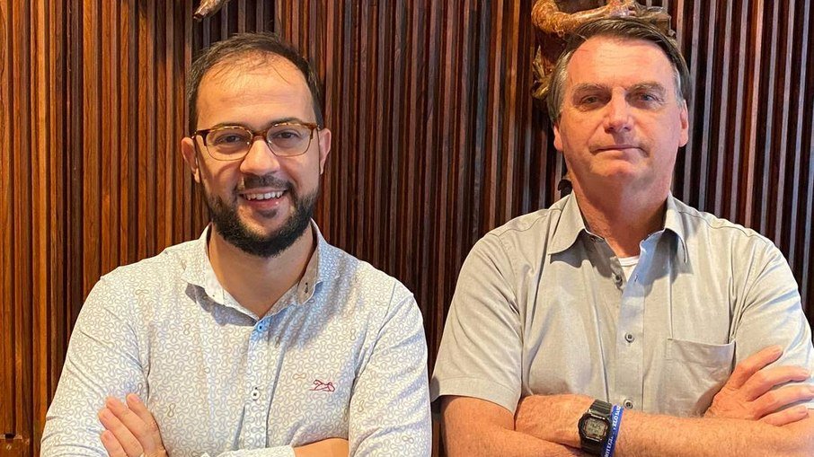 Servidor relata suspeita de corrupção na importação da Covaxin; ouça o áudio