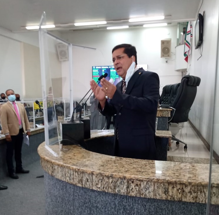 Torres avalia gestão à frente da Câmara com economia de recursos: 'honestidade'