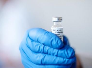 Bahia recebe mais 264 mil doses de vacinas contra Covid-19 nesta quarta-feira