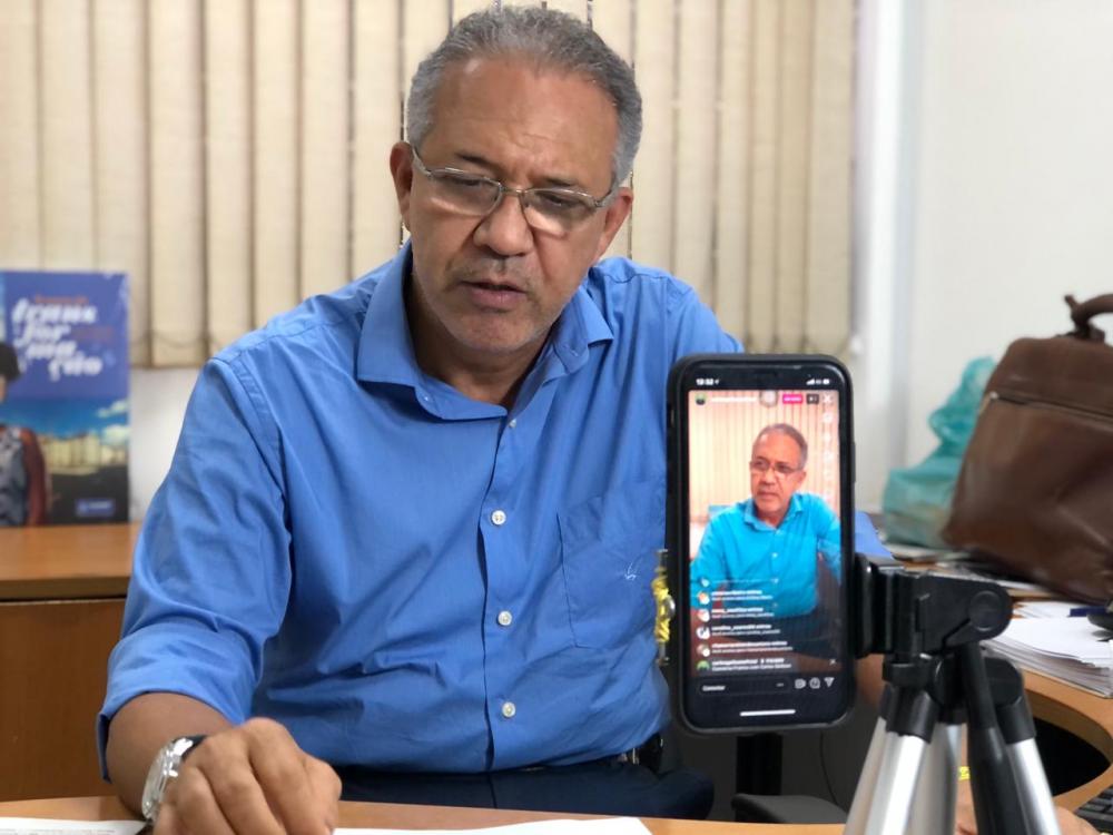 Deputado Carlos Geilson defende retorno das aulas nas redes pública e privada