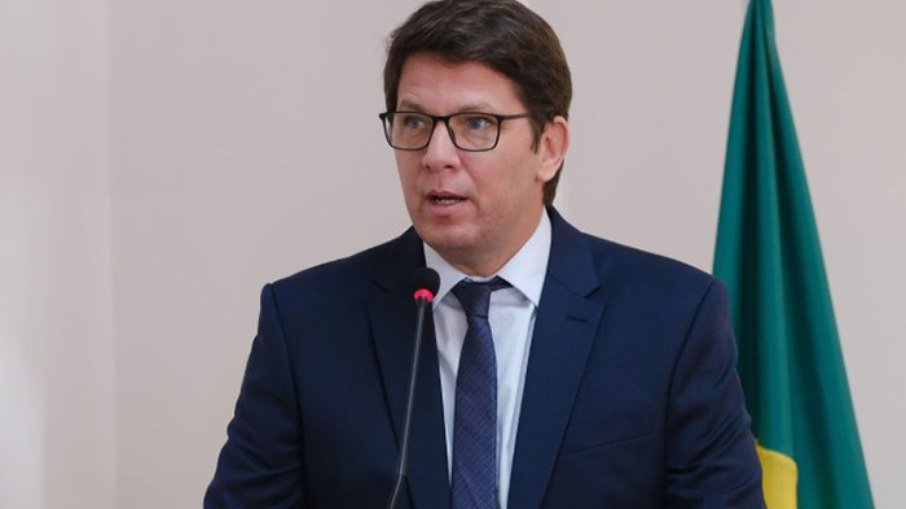 Mário Frias diz que educador negro 