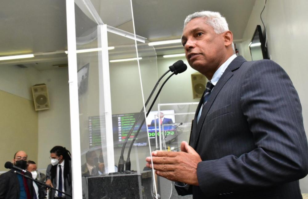 Prefeitura entregou imóveis de residenciais como 'moeda de troca por apoio político'