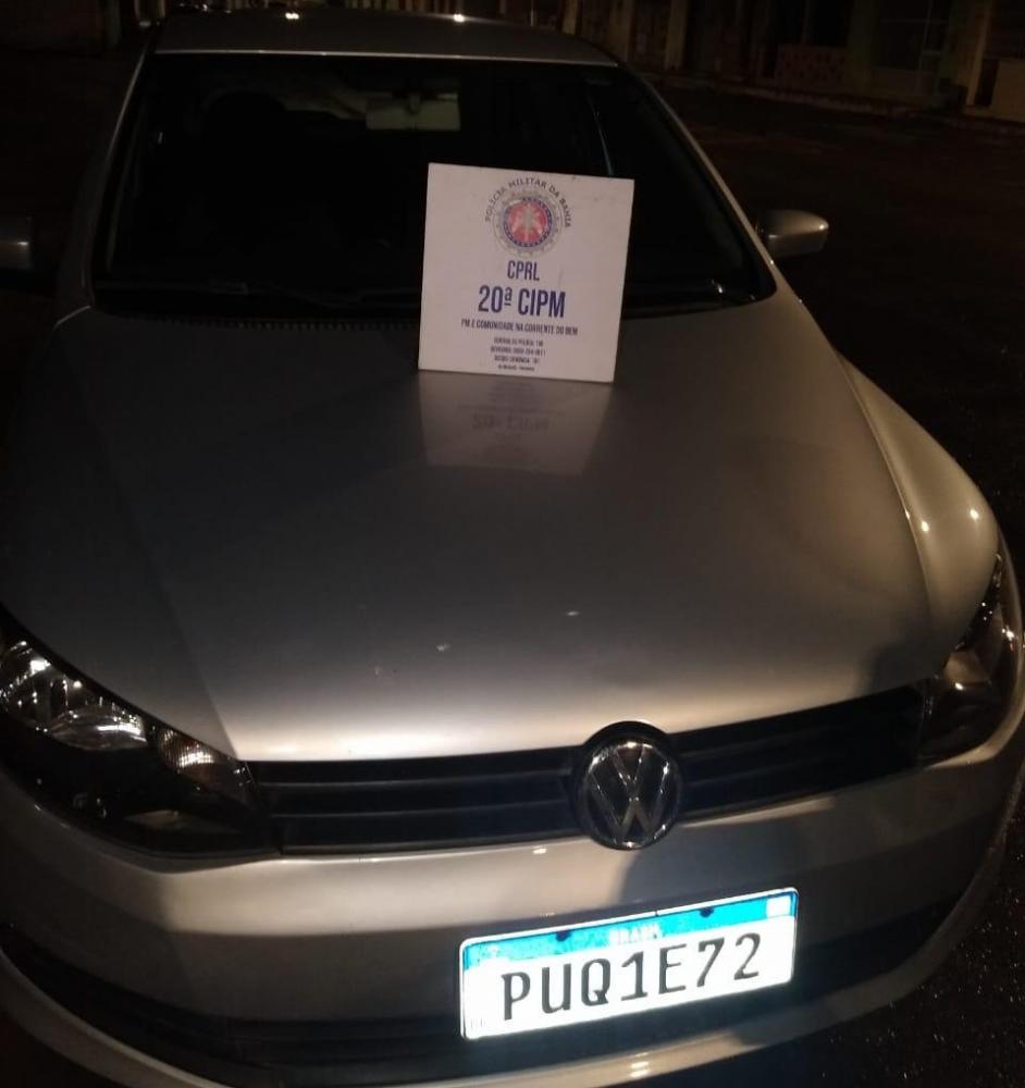 Santo Amaro: polícia recupera veículo roubado e prende dupla de assaltantes