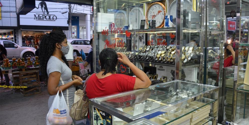 'Movimento do comércio no feriado foi muito fraco', avalia Sindicato da categoria