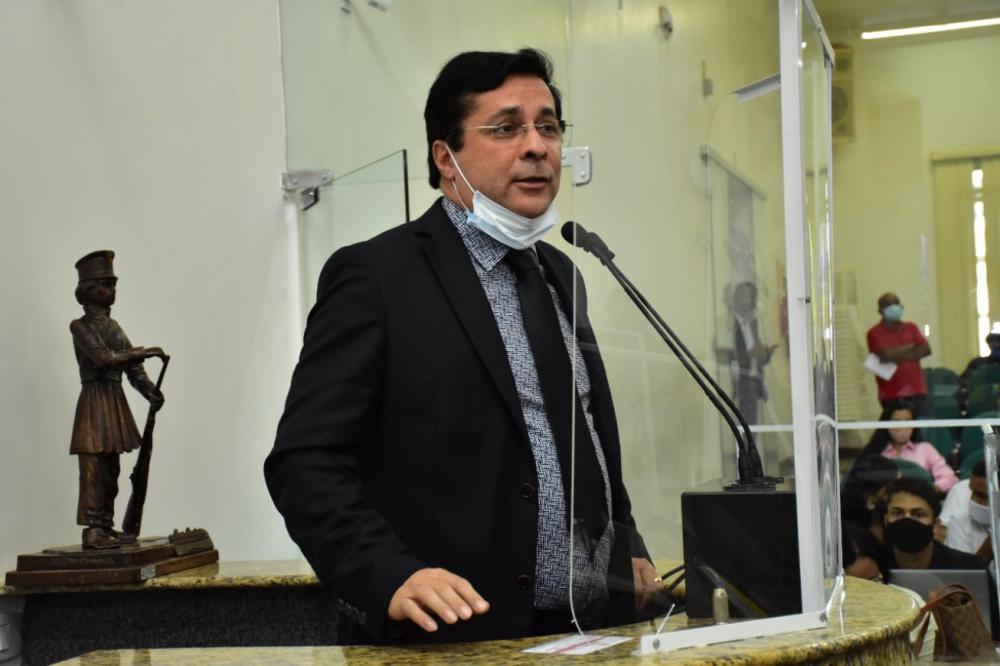 Proposta da LDO é aprovada em primeira discussão e presidente da Câmara pede que votação seja concluída com celeridade