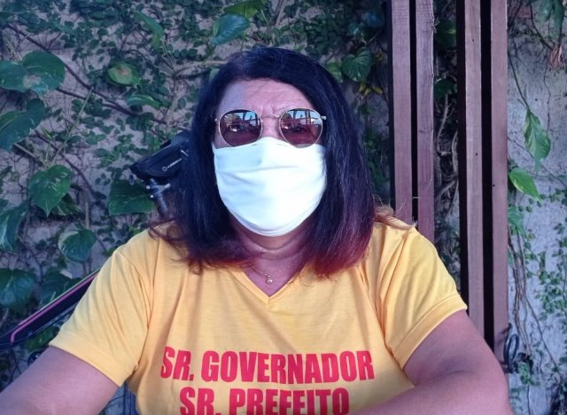 APLB: professores protestam contra retorno das aulas híbridas em Feira de Santana