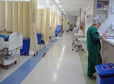 Bahia zera fila de regulação de leitos Covid de UTI adulto pela 1ª vez desde início da pandemia