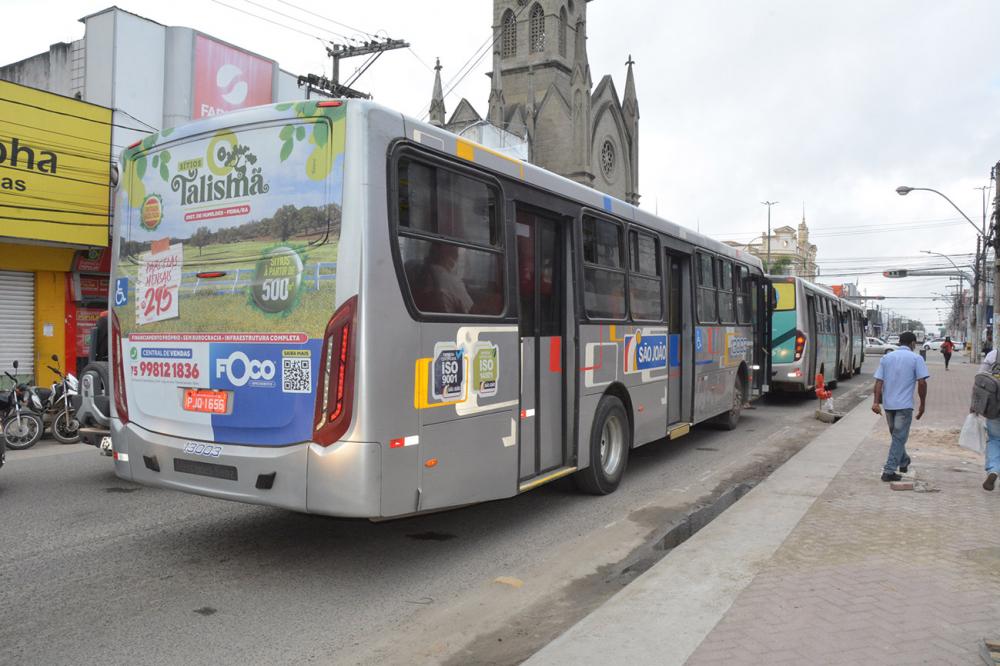 Ônibus urbanos já estão circulando normalmente em Feira de Santana