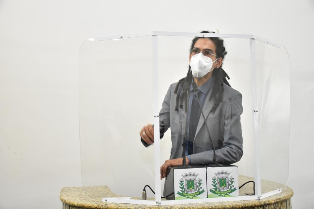 Jhonatas denuncia postura ''truculenta'' da Seprev com feirantes da Marechal