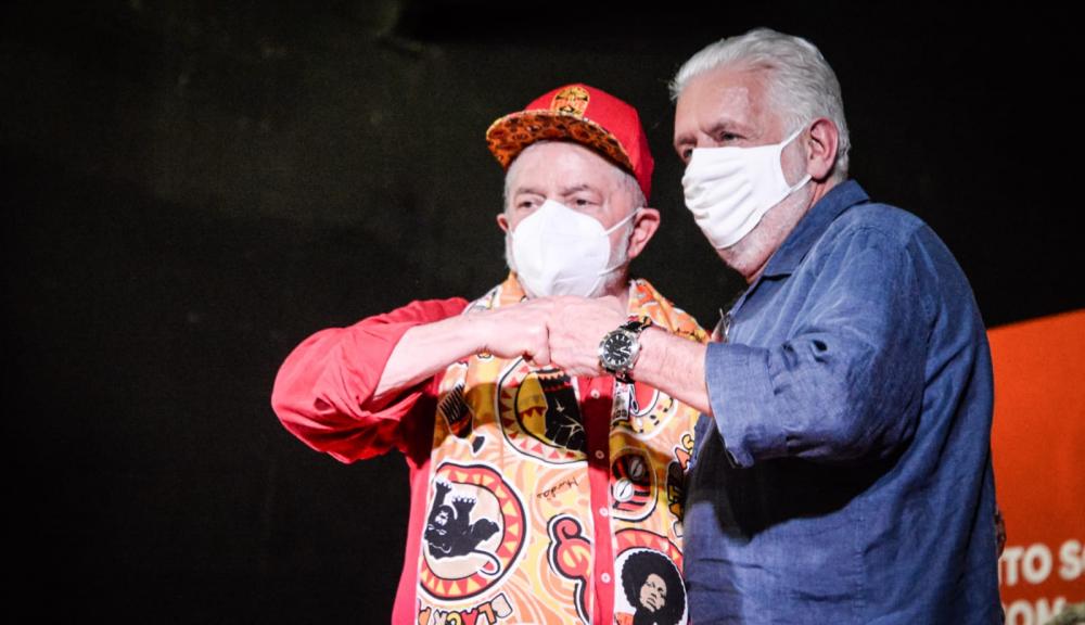 “Não dá democracia com a manutenção do racismo, da intolerância e do preconceito”, afirma Jaques Wagner 