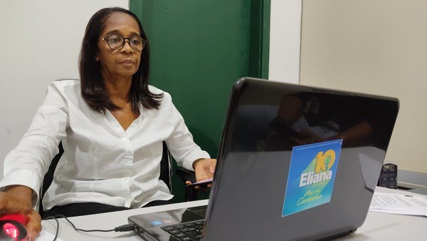 Prefeita e vereador da cidade de Cachoeira sofrem acidente de carro