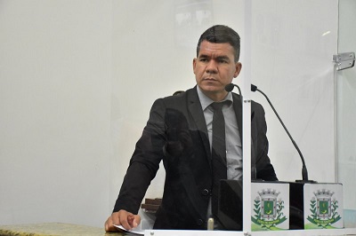 Pedro Cícero nega que pode voltar à base do prefeito
