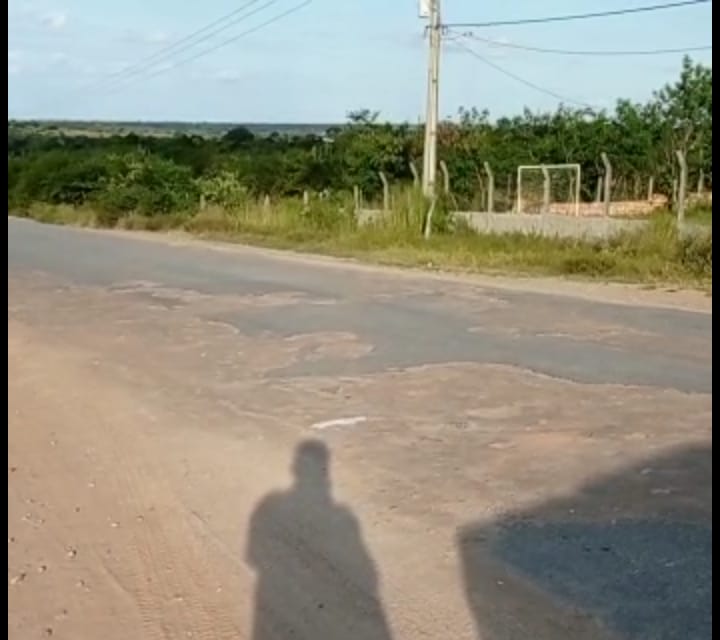 BA-233, trecho que liga Serrinha a Biritinga, está completamente esburacada