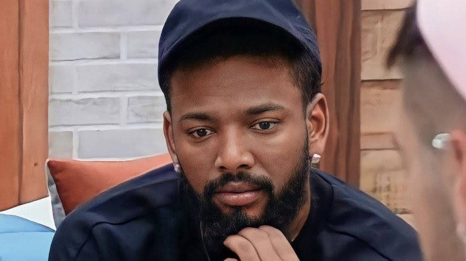 Patrocinadores do reality exigem expulsão de Nego do Borel