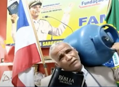 Com botijão nas costas e Bíblia na mão, Isidório comemora aprovação do auxílio gás