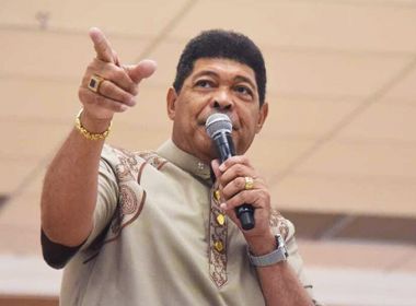 Após decisão judicial, pastor Valdemiro terá de pagar R$ 35 mil ao governador Rui Costa