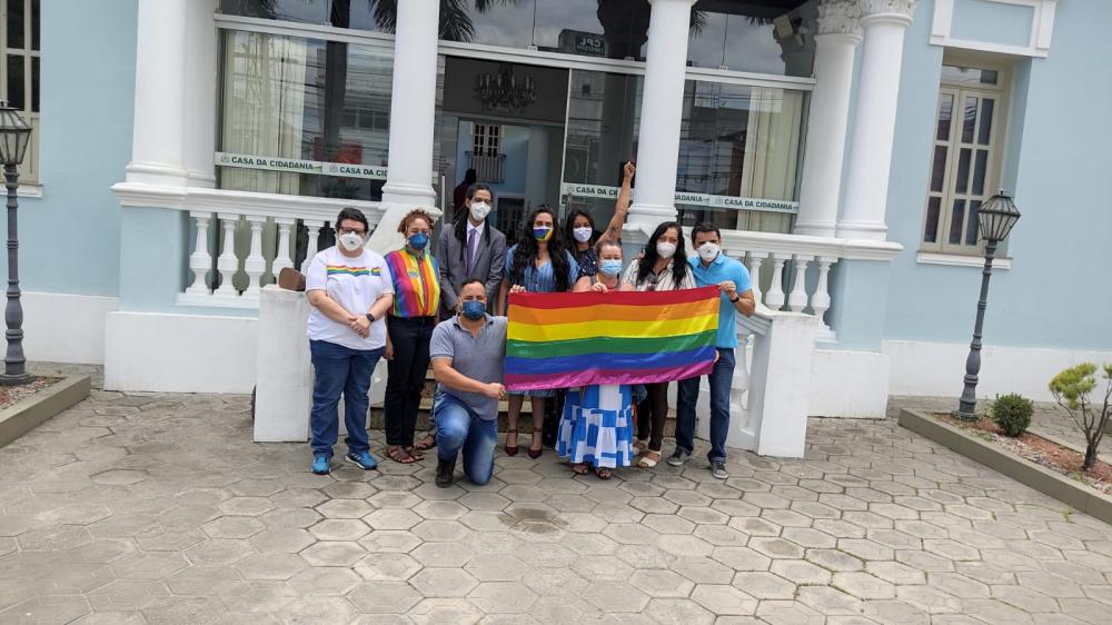 Professores da UEFS utilizam tribuna livre para protestar contra PL de Edvaldo Lima 