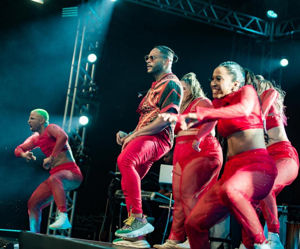 Tonny Salles sobre primeiro show em Salvador: “Não dá para segurar a emoção”