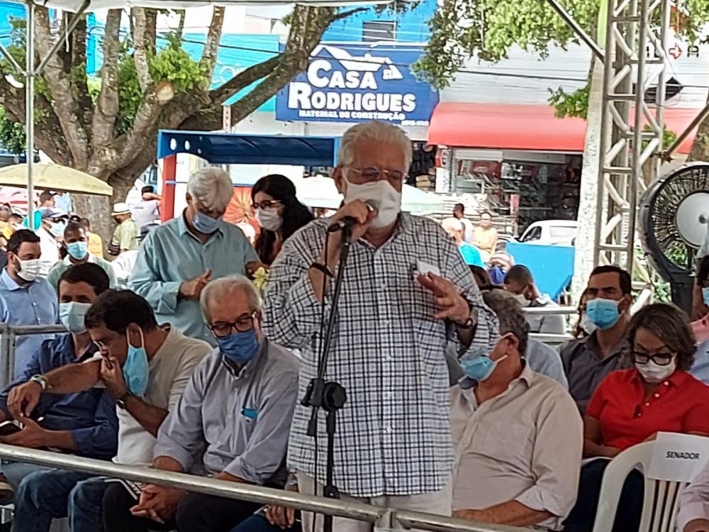 Jaques Wagner não acredita em racha no seu grupo político