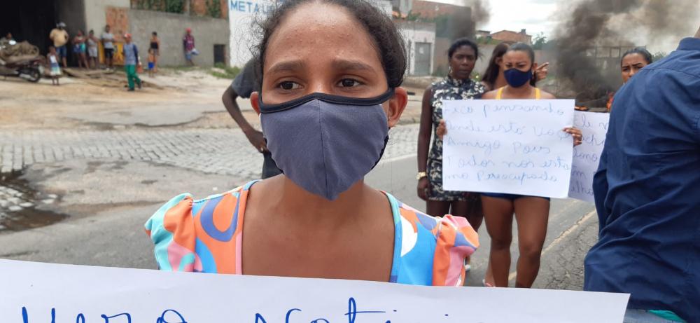 Homem desaparece e moradores fazem manifestação fechando o Anel de Contorno para conseguir ajuda 