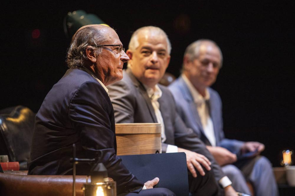 Alckmin não rechaça ser vice de Lula e diz que é preciso amadurecer conversas