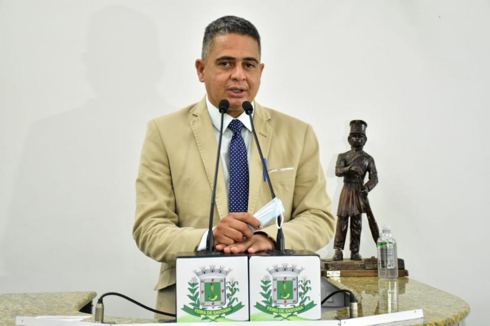 Prefeitura tem comissão responsável por resolver situação dos camelôs do Shopping Popular