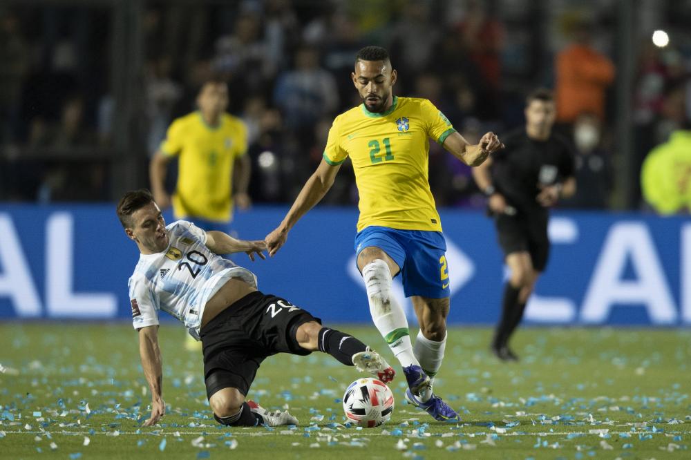 Brasil e Argentina empatam sem gols em jogo muito disputado