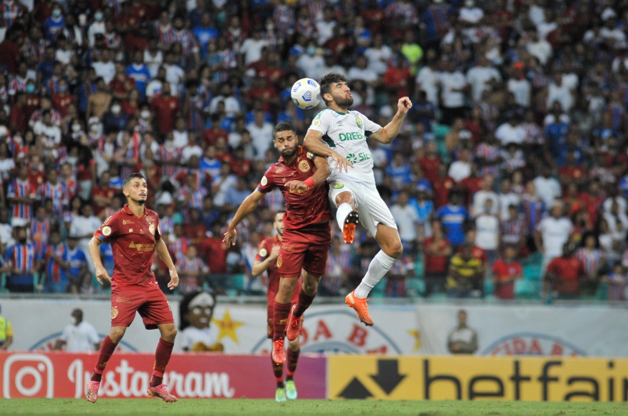 Bahia joga mal, fica no zero com o Cuiabá e segue na zona de rebaixamento