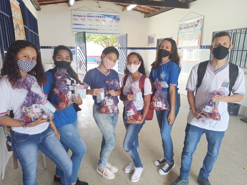 Estudantes da rede estadual participam do primeiro dia de provas do ENEM 2021