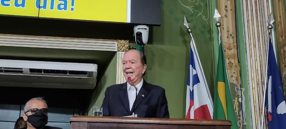 No Dia do Músico, Leão fala de 'responsabilidade com vidas' antes de decidir sobre o carnaval