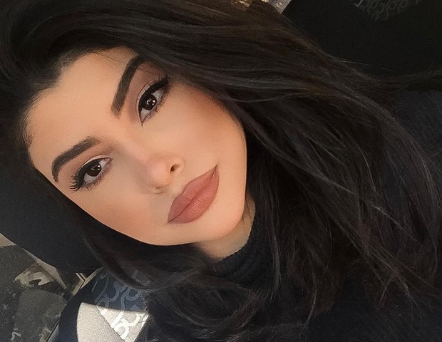 Bolsonaro sanciona “Lei Mariana Ferrer” que pune constrangimentos em julgamentos