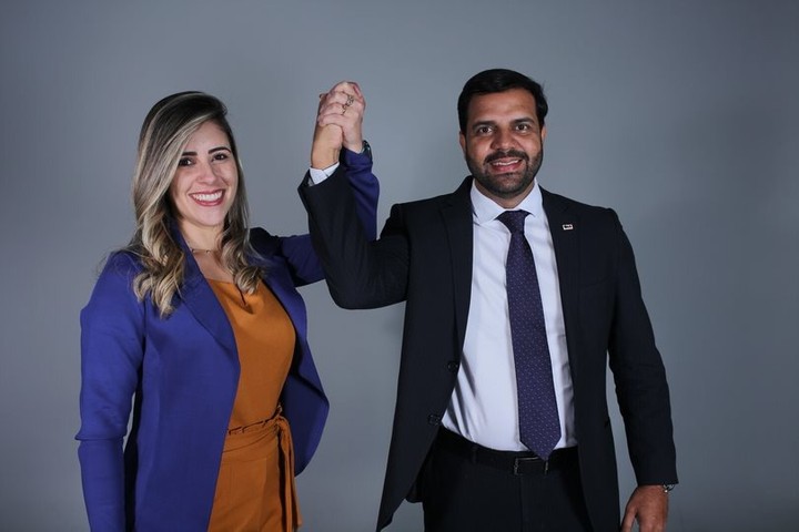 Raphael Pitombo e Lorena Peixoto vencem eleição da OAB em Feira de Santana