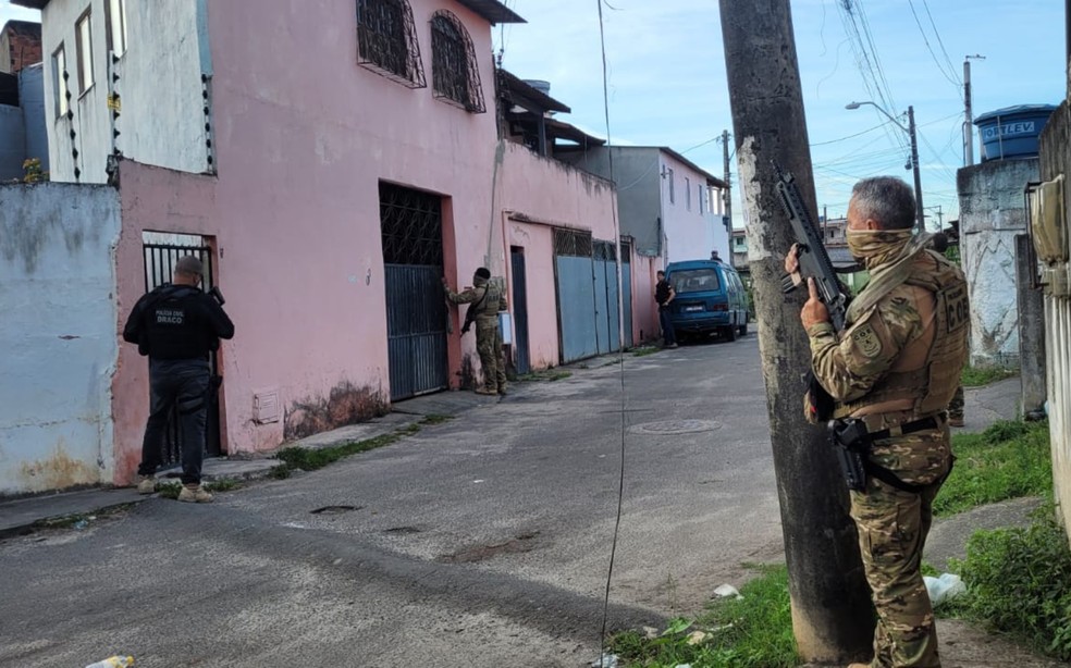 Polícia Civil deflagra operação para localizar envolvidos em sequestros; PM's estão envolvidos